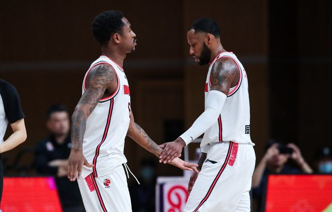 历史地位的 历史地位的